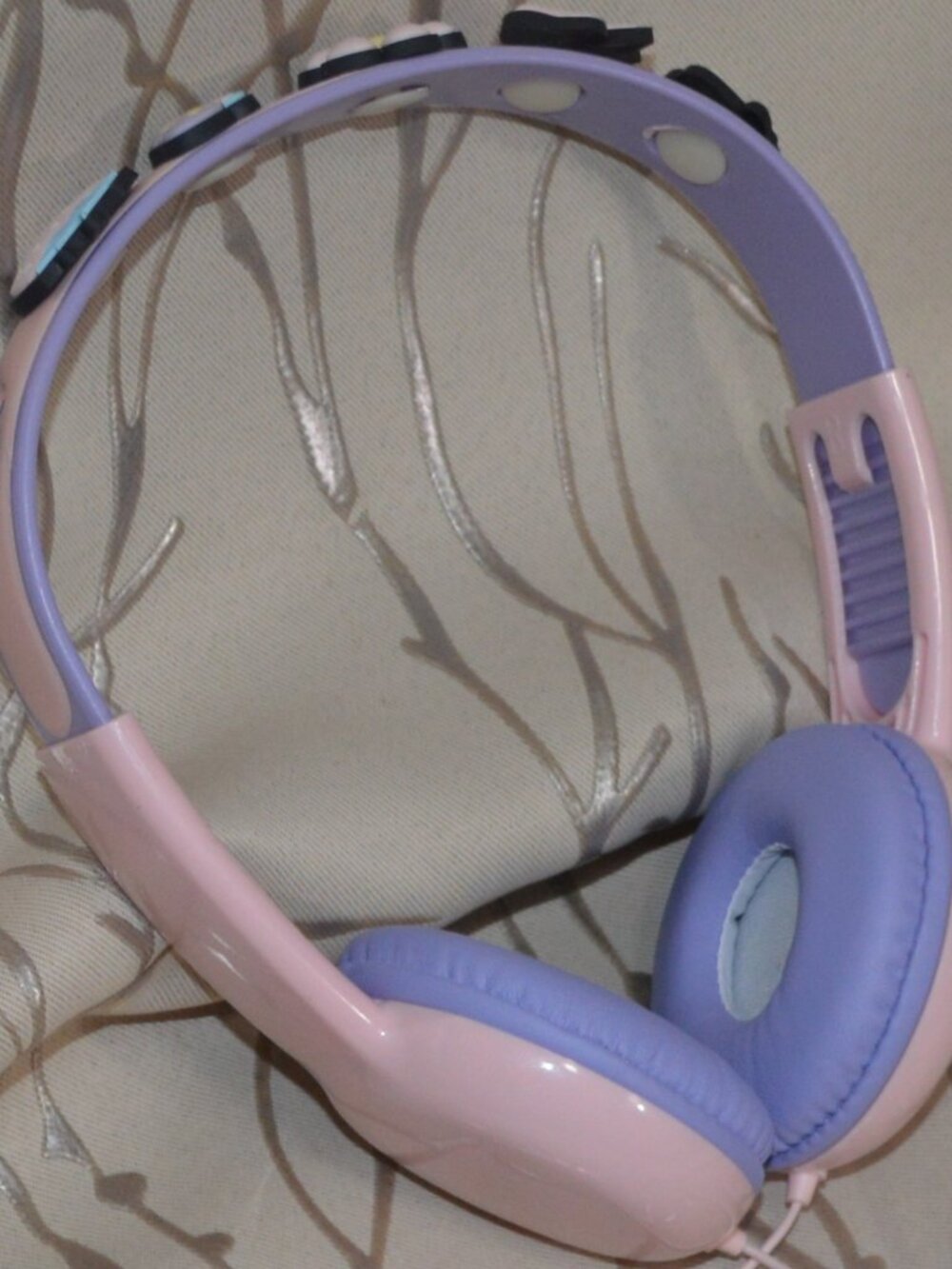 Kids Volume‑Safe Headphones – Pink/Purple